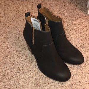 Melrose and Market boots size 8.5